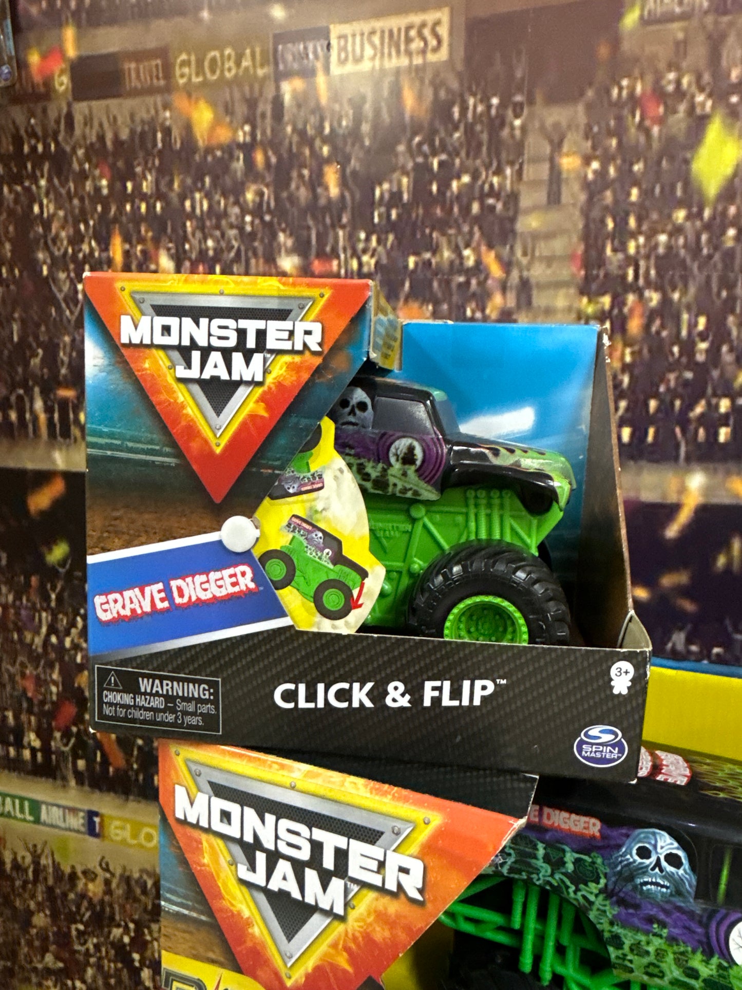 Monster Jam, Official Grave Digger Click and Flip Monster Truck, 1:43 Scale