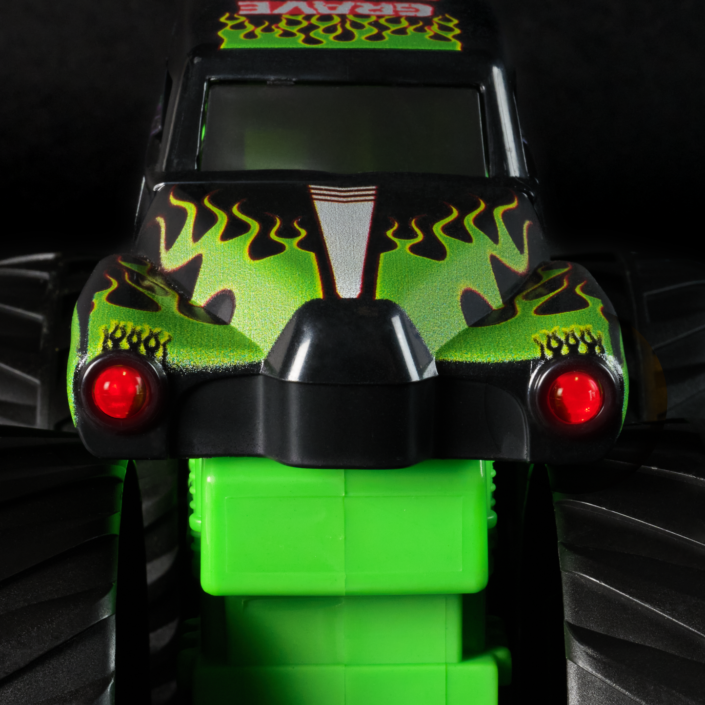 Monster Jam 1:24 Grave Digger Lights & Sounds Truck – Official Monster Jam Toy