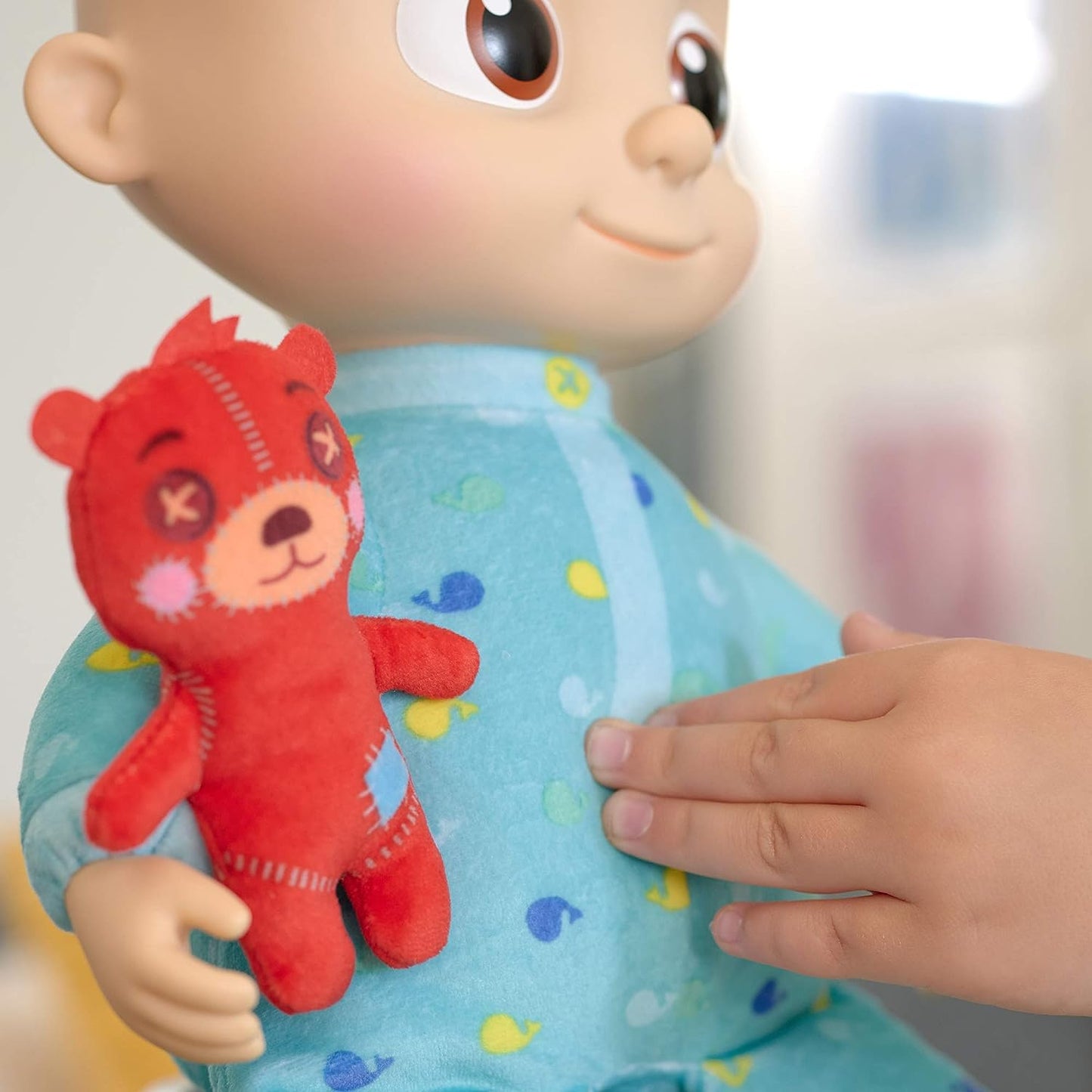 Cocomelon Official Musical Bedtime JJ Doll, Soft Plush Body – Press Tummy and JJ Sings Clips from ‘Yes, Yes, Bedtime Song,’ – Includes Feature Plush and Small Pillow Plush Teddy Bear, Multi