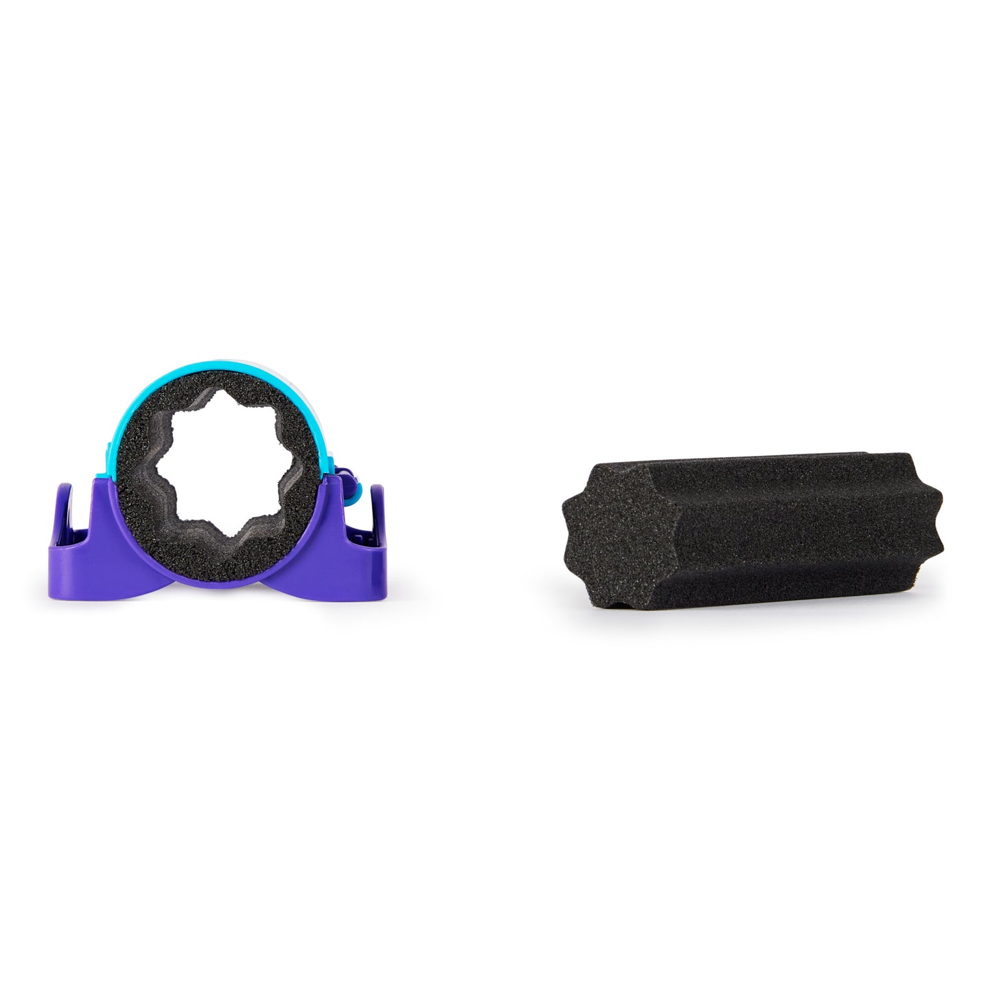 Kinetic Sand, Slice N’ Surprise Set with 13.5oz of Black, Pink and Blue Play Sand and 7 Tools, Sensory Toys for Kids Ages 3 and up