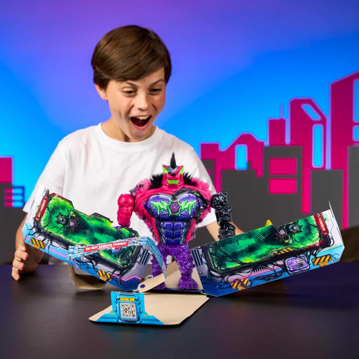 MrBeast Lab Mega Mutators - 9-Inch Action Figure, Mutation Chamber