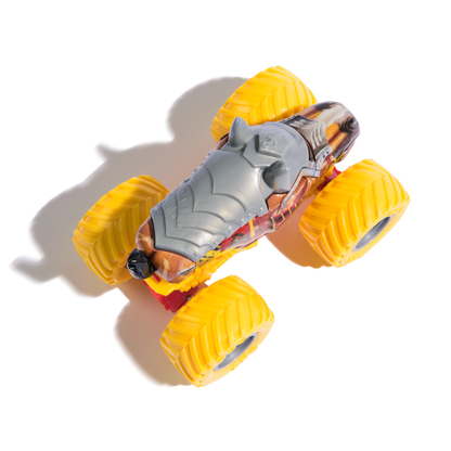 Monster Jam, Official Knightmare vs Norther Nightmare : Series 31 :: Die-Cast Monster Trucks, 1:64 Scale, Kids Toys for Boys Ages 3 and up