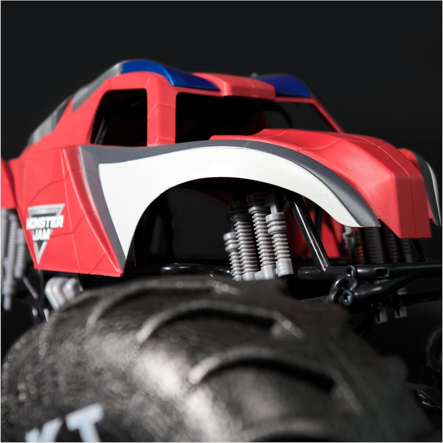 Monster Jam Marvel Mega Spider-Man RC Monster Truck, All-Terrain, Over 2 Feet Long, 1:6 Scale, Super Hero Kids Toys for Boys and Girls Ages 4+