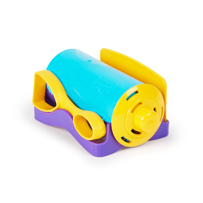 Kinetic Sand, Slice N’ Surprise Set with 13.5oz of Black, Pink and Blue Play Sand and 7 Tools, Sensory Toys for Kids Ages 3 and up