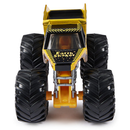 Monster Jam, Official Grave Digger vs W: Series 31 :: Die-Cast Monster Trucks, 1:64 Scale, Kids Toys for Boys Ages 3 and up