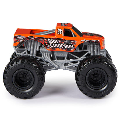 Monster Jam, Official Grave Digger vs W: Series 31 :: Die-Cast Monster Trucks, 1:64 Scale, Kids Toys for Boys Ages 3 and up