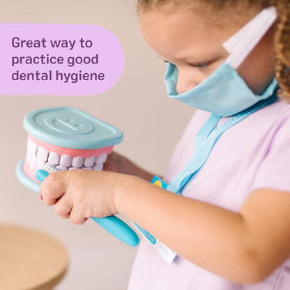 Melissa & Doug Dentist Kit for Kids | Super Smile Dental Play Set (25 Pieces, Ages 3–6)