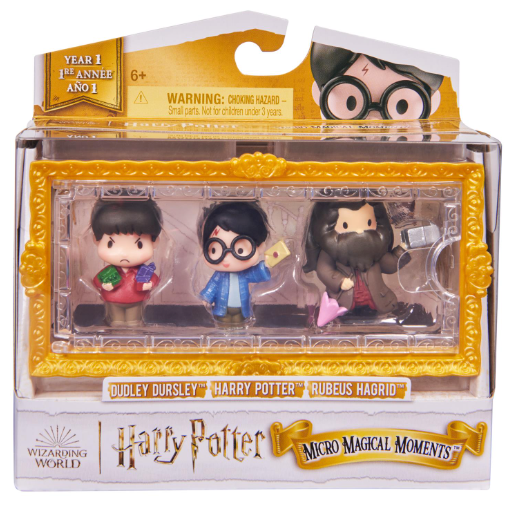 WIZARDING WORLD HARRY POTTER, MICRO MAGICAL MOMENTS FIGURE SET WITH EXCLUSIVE HARRY, HAGRID, DUDLEY & DISPLAY CASE