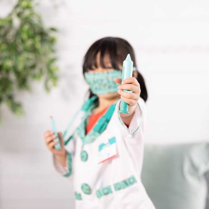 Melissa & Doug Doctor Costume Role Play Set – Kids Dress-Up & Pretend Play
