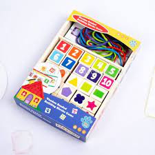 NAP Wooden Beading Number Puzzle – Juego Montessori de Enhebrado y Números de Madera