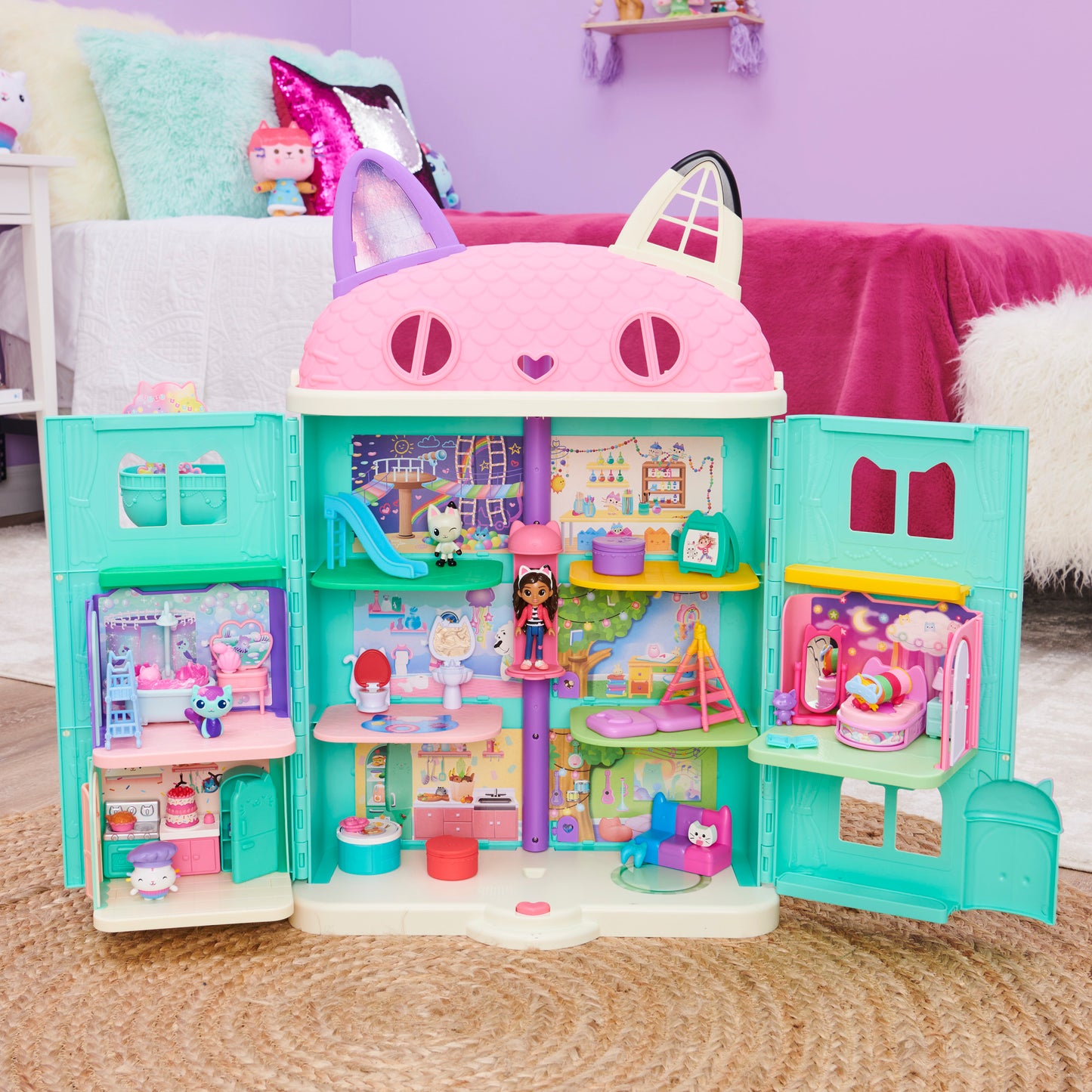 Gabby’s Dollhouse, Pillow Cat’s Sweet Dreams Bedroom Playset with Figure